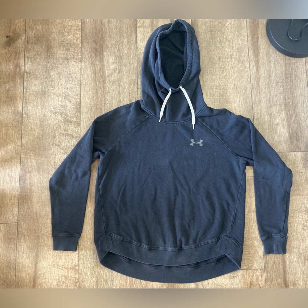 Under Armour Women’s L Loose Fit Cowl Neck Hoodie